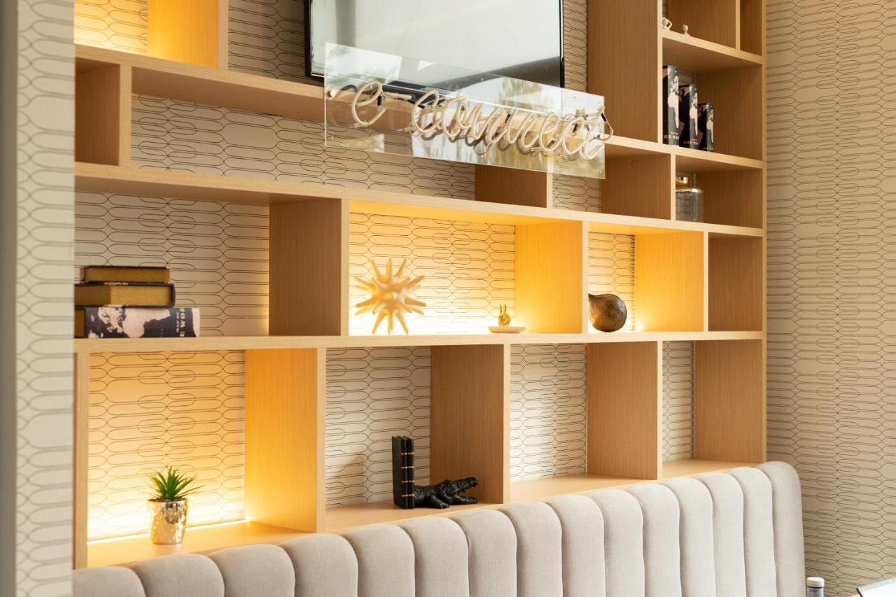 Отель Ramada By Wyndham Madrid Хетафе Экстерьер фото