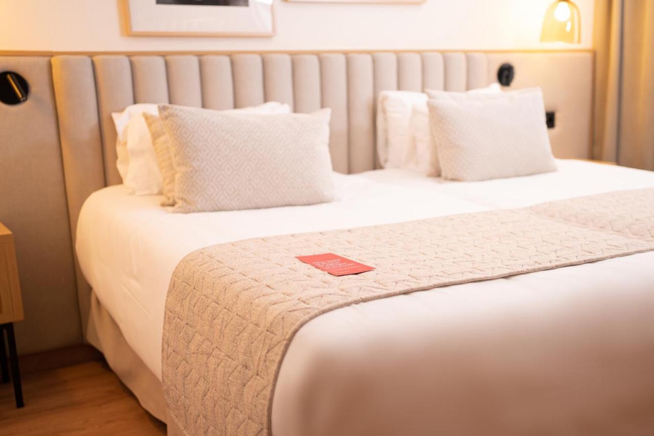 Отель Ramada By Wyndham Madrid Хетафе Экстерьер фото